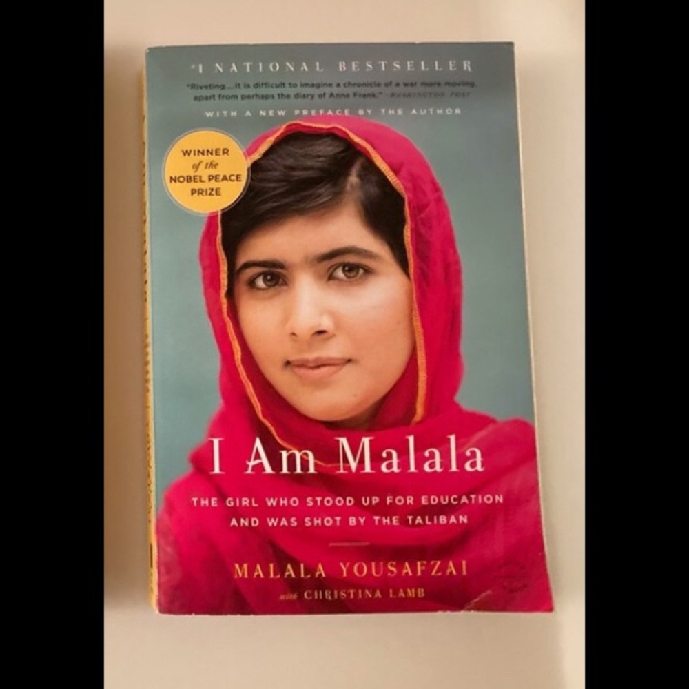 NWT I Am Malala - Book